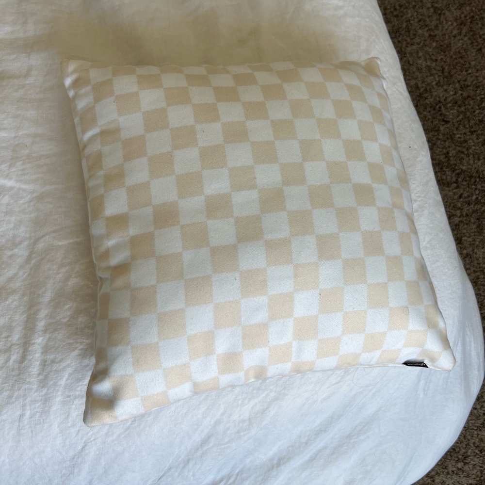 White checkerboard pillow (16” x 16”)